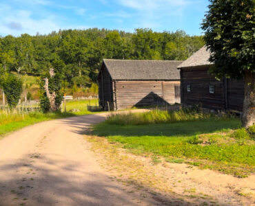 Smedstorp Dubbelgård | VISIT YDRE